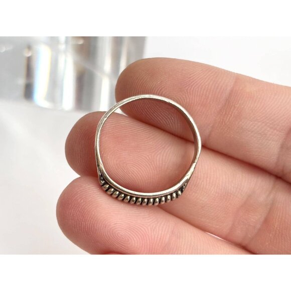 Coil Vintage Geometric Style Flat Sided 925 Sterling Silver Vintage Ring - sz 9 - Picture 11 of 16